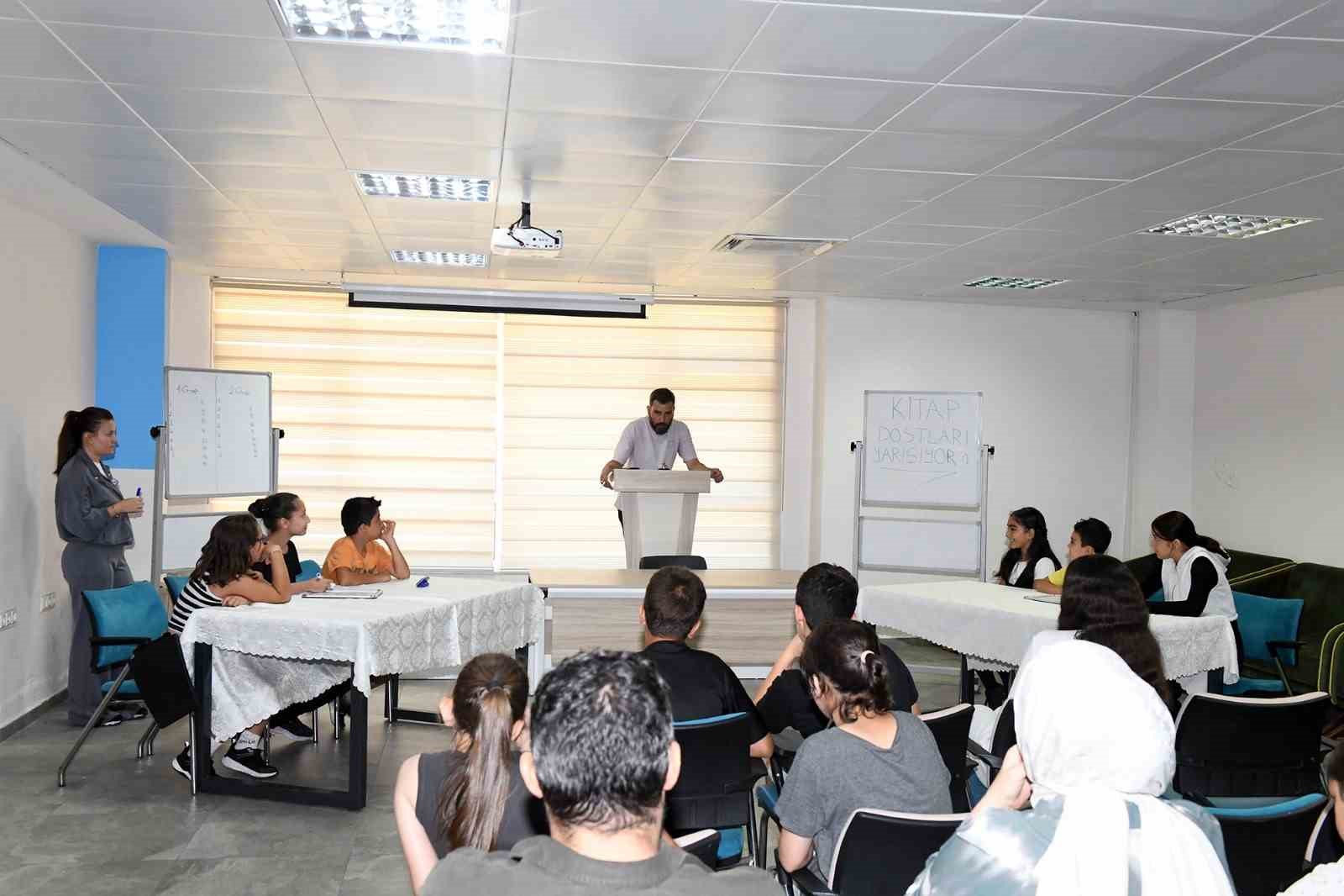 Osmangazi’de kitap dostları yarıştı