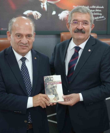 Van Edremit ile Balıkesir Edremit arasında hava yolu ile dostluk ve barış köprüsü kurulmak isteniyor