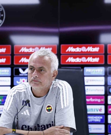 Jose Mourinho: "Bizim için güzel bir meydan okuma olacak"