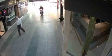 Motosiklet sürücüsü ölümden döndü