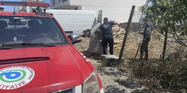 Yanıcı malzeme çöp konteynerinde yangın çıkardı