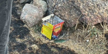 Maltepe’de ormana yakın noktada atılan havai fişek yangın çıkardı