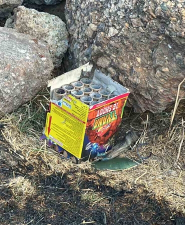 Maltepe’de ormana yakın noktada atılan havai fişek yangın çıkardı