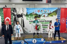 Karate takımından uluslararası arenada gururlandıran başarı