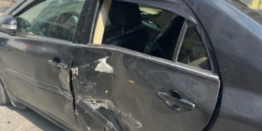 Esenyurt’ta faciadan dönüldü: Vinç kaydı, yaşlı adam iki torunuyla otomobilin altında kaldı