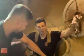 Kanalizasyonda mahsur kalan kedi böyle kurtarıldı