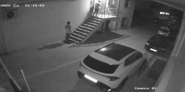 Sancaktepe’de 4 dakikalık hırsızlık turu: Bisikletle kaçtılar