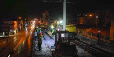 Büyükşehirden raylarda konforlu ulaşım mesaisi