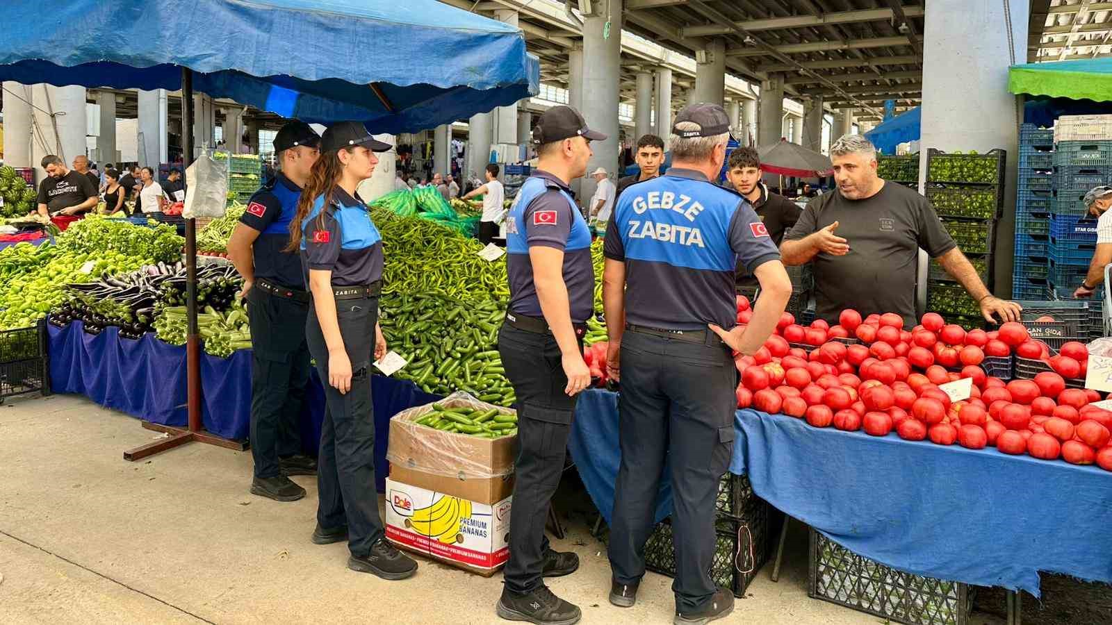 Zabıtadan pazar fiyatlarına denetim