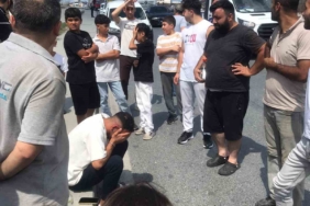 Arnavutköy’de kontrolden çıkan minibüs durağın yanında bekleyen kadına çarptı