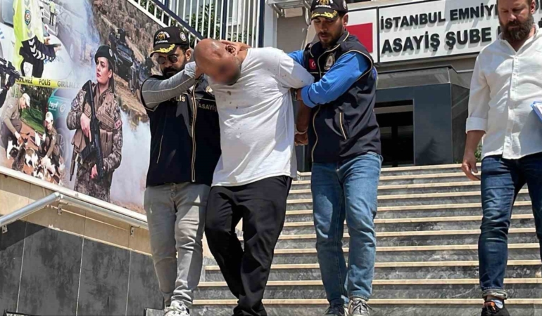 Sarıyer’de 15 Temmuz şehidinin mezarına zarar veren şüpheli yakalandı