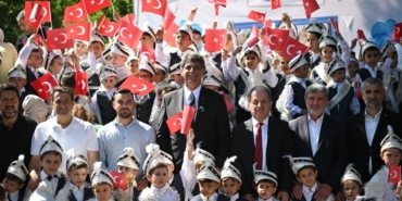 Sünnet şöleni, zafer bayramı coşkusuyla birleşti