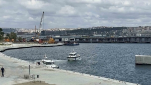 Haliç Metro Köprüsünden denize atlayan adamın cansız bedeni çıkarıldı