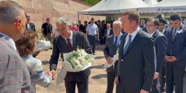 Celal Bayar kabri başında anıldı