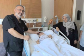 24 kilo ağırlığındaki kadından 3 kilo kist çıktı