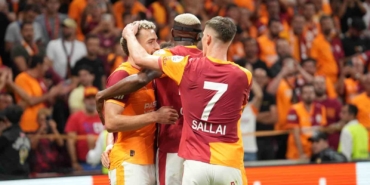 Galatasaray 2’de 2 ile başladı