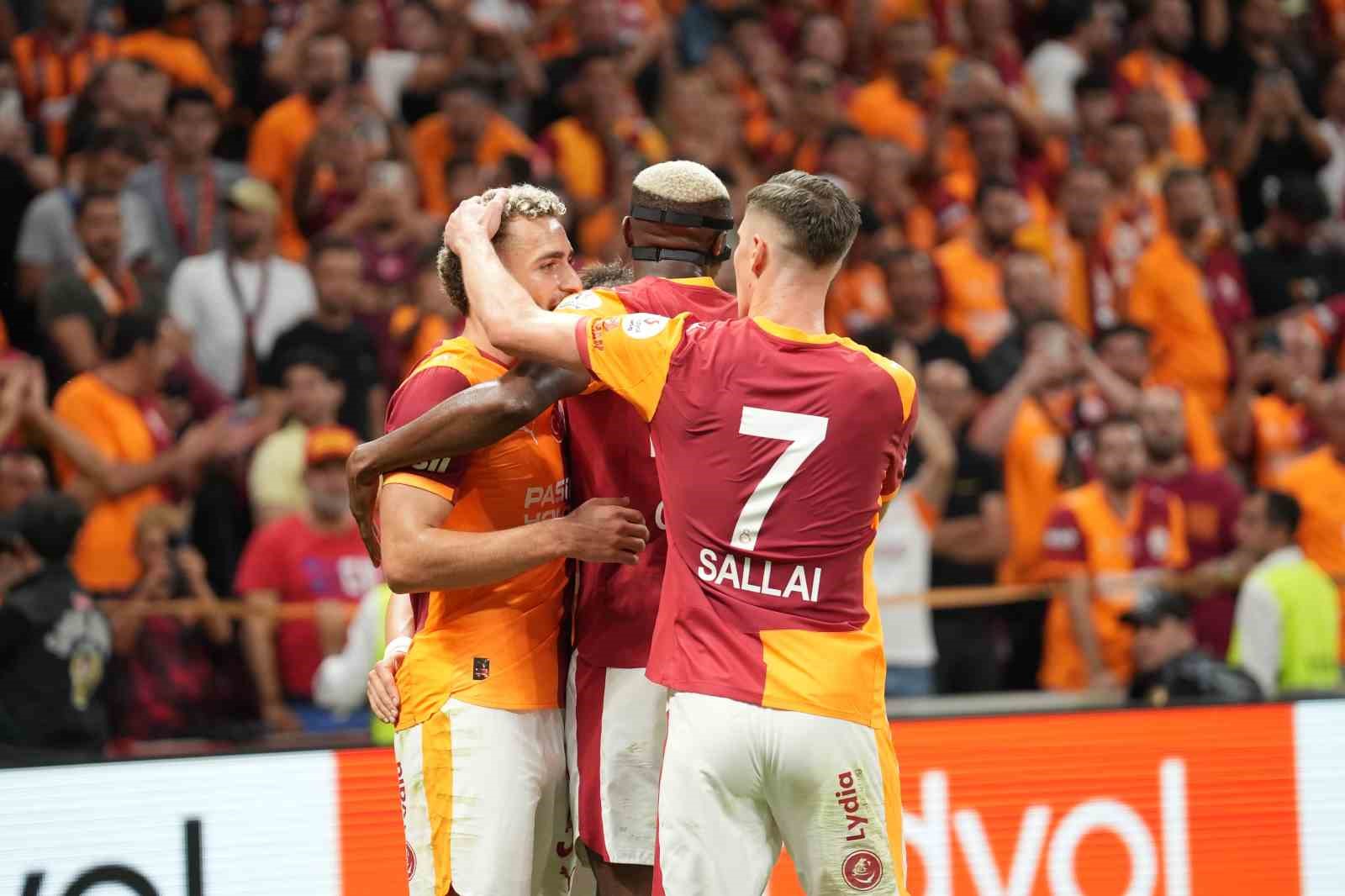 Galatasaray 2’de 2 ile başladı