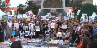 Bakırköy’de 20’den fazla aile "Adalet Nöbeti" için bir araya geldi