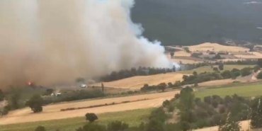 Bursa’da orman yangınına havadan ve karadan müdahale