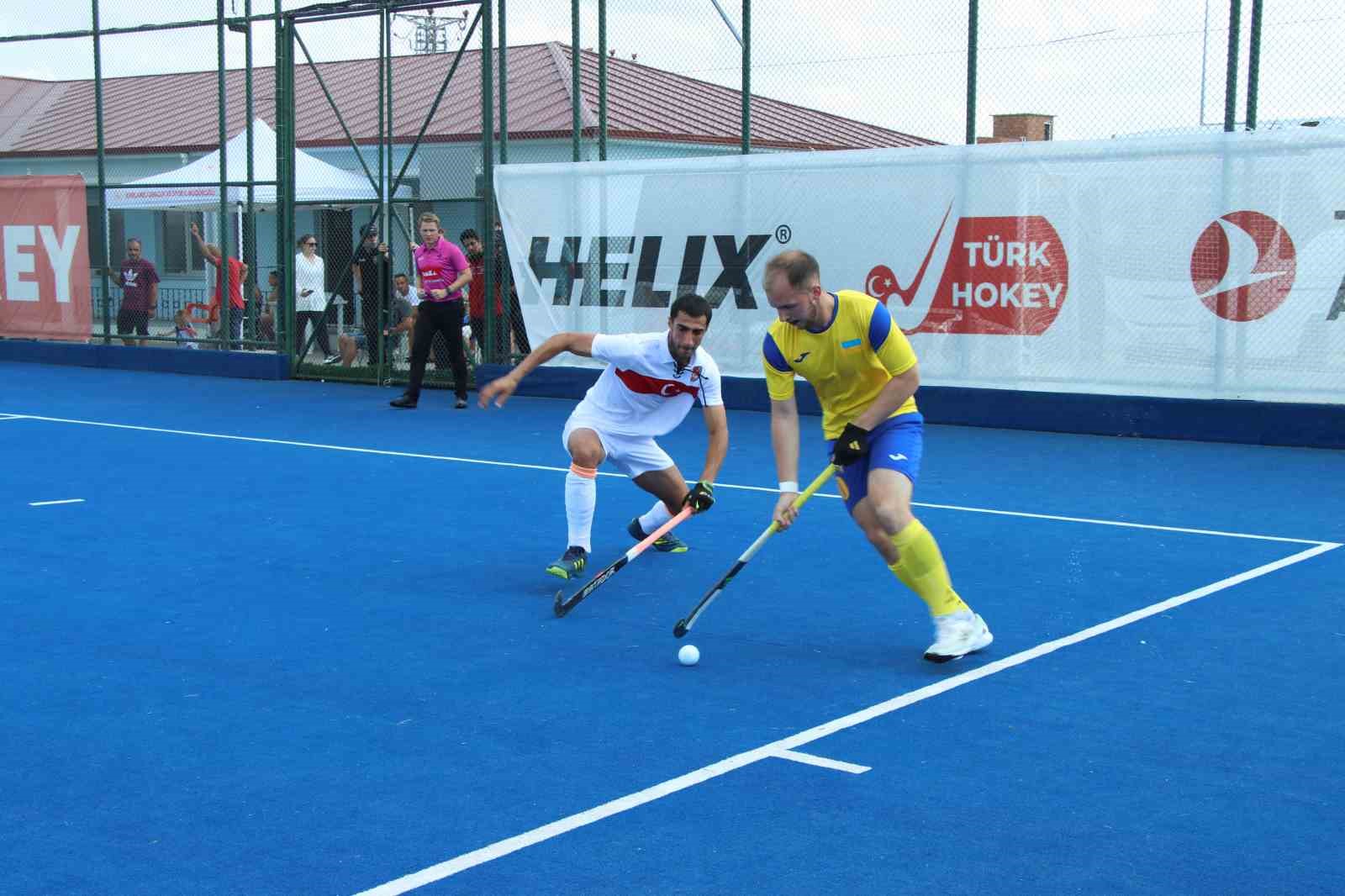 Açık Alan Hokeyi Erkekler Avrupa Şampiyonası 3’te Ukrayna şampiyon oldu