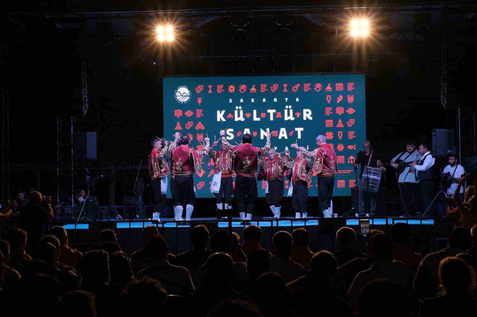 Sakarya Kültür Sanat Festivali başladı: 12 gün sürecek