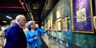 ‘Gölgesiz İzler’ sergisi Fatih’te sanatseverler ile buluştu