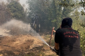 Kocaeli’deki orman yangınına 10 helikopter ve 6 uçakla müdahale sürüyor