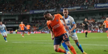 UEFA Konferans Ligi: Başakşehir: 0 - Universitatea Craiova: 1 (İlk yarı)