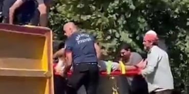 Kontrolden çıkan hafriyat kamyonu devrildi