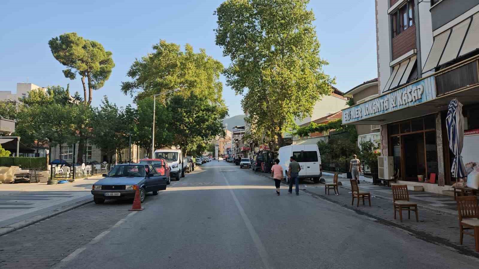 Sındırgı’da 4.2 büyüklüğünde deprem