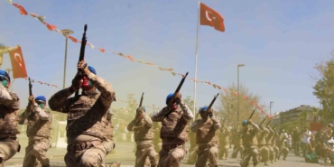 Çanakkale’de Zafer Bayramının 103’üncü yıl dönümü coşkuyla kutandı