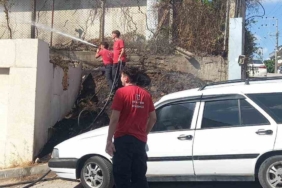 Elektrik direğinde kısa devre yangına sebep oldu