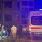 Ölen şahsın üzerinden biri telefonunu diğeri banka kartını çalmış