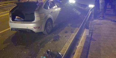 Balıkesir’de sıkışmalı trafik kazası: 2 yaralı