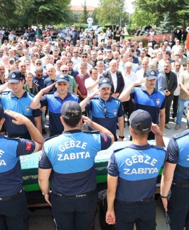 Gebze Belediye Başkan Yardımcısı Dursun Ali Arslan son yolculuğuna uğurlandı