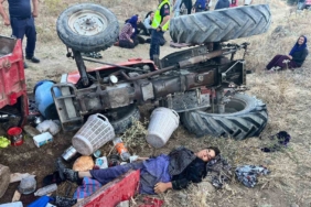 Balıkesir’in Sındırgı ilçesinde traktör faciası: 1 ölü, 4 yaralı