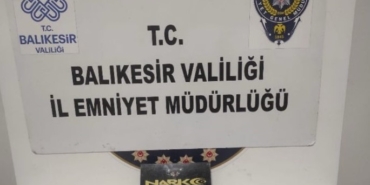 Balıkesir’de uyuşturucu taciri 3 şahıs tutuklandı