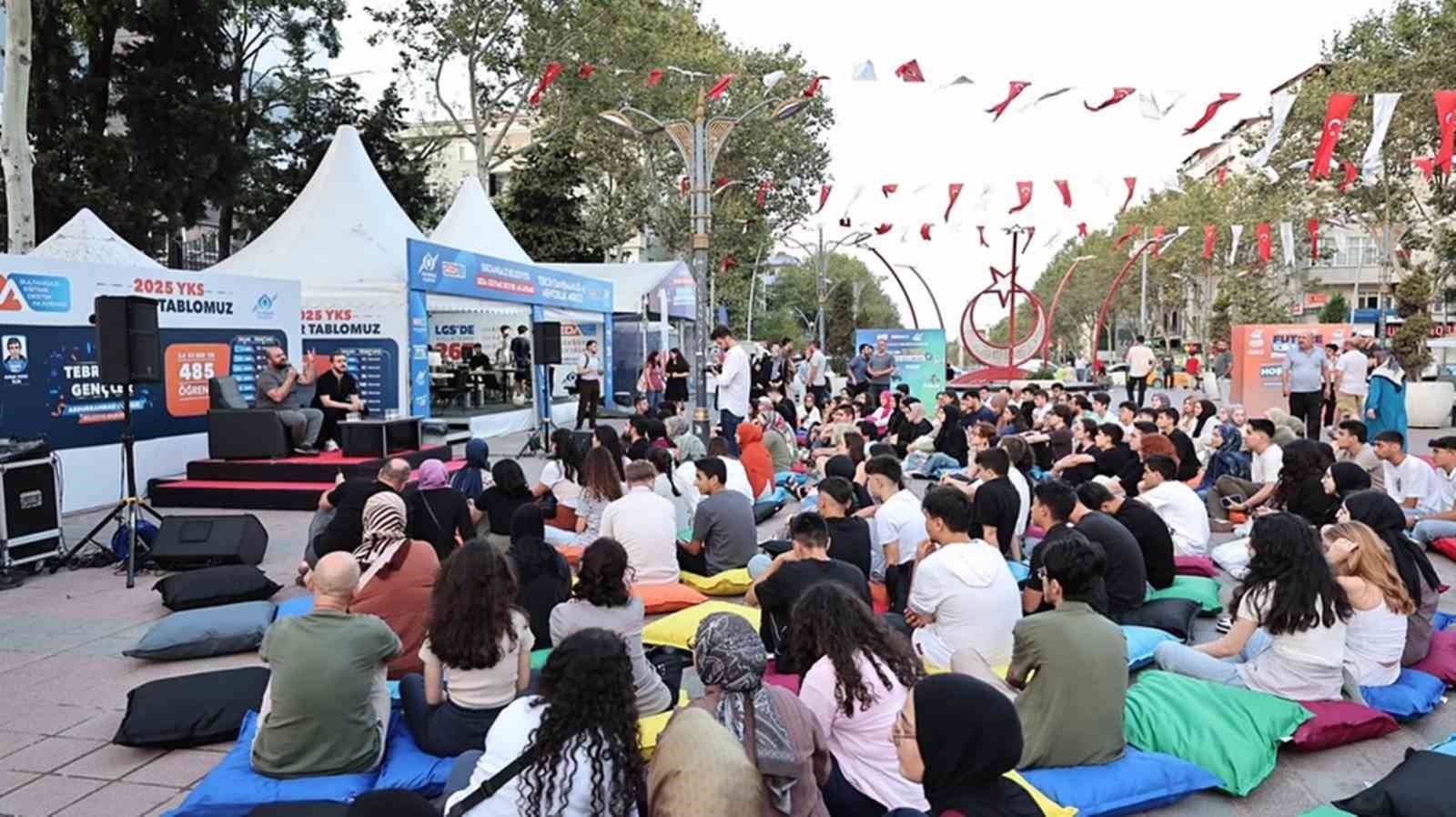 Sultangazi Belediyesi, Future Talks tercih günleri ile gençlere ışık tuttu
