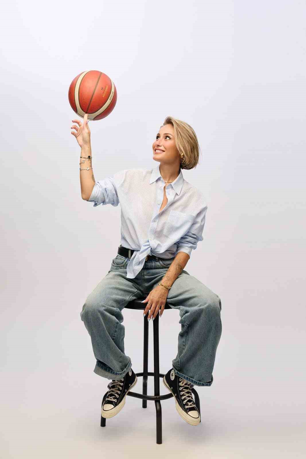 Begüm Yücel: "Basketbolun fair play ruhu, bu yıl futbola örnek olsun"