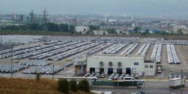 Yağmur bekleyen vatandaşa "ses bombası" şoku