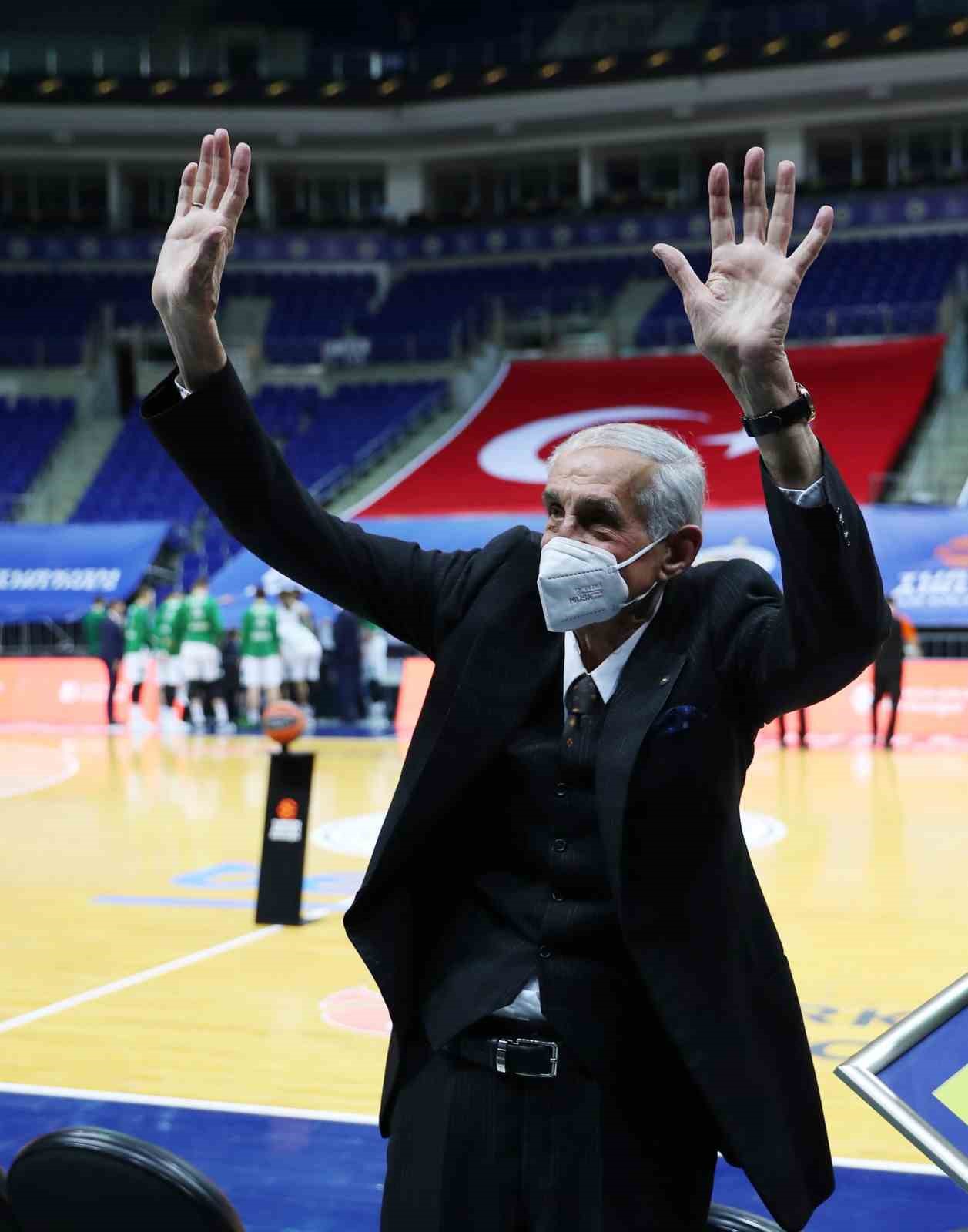 Eski milli basketbolcu Hüseyin Kozluca hayatını kaybetti