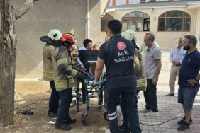 Ataşehir’de bir çocuk, koluna saplanan demirle hastaneye kaldırıldı