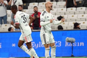 Vaclav Cerny, Beşiktaş formasıyla ilk golünü attı