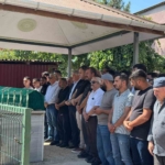 Fabrikada zehirlenerek hayatını kaybeden işçi toprağa verildi