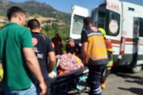 Sındırgı’da otomobil takla attı: 1 yaralı