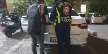 Avcılar’da trafiği tehlikeye atan sürücü yakalandı