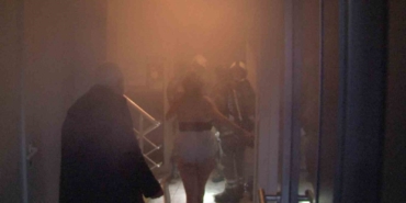 Ataşehir’de yangın paniği: Hayvanlarını kurtarmak için alevlerin arasına girdi