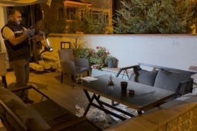 Kefeye silahlı saldırı kamerada