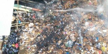 Maltepe’de geri dönüşüm tesisinde yangın