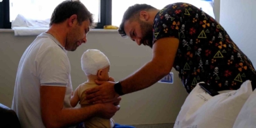 Beyin kanaması geçiren Çınar bebek doktorun hızlı müdahalesiyle şifa buldu